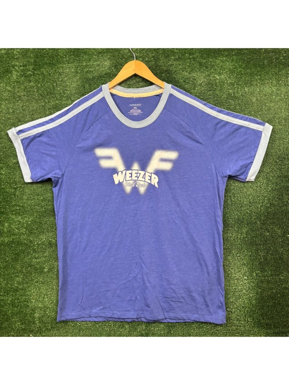 Weezer X Camp Tour Sports Style T-Shirt Size 2XL